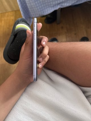iPhone 11 64GB Viola - Batteria 100%