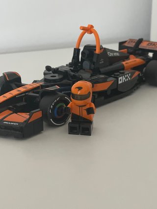 LEGO Speed Champions McLaren F1 Team MCL38