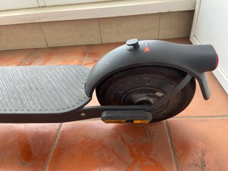 Patinete Eléctrico Xiaomi 4 (DDHBC13) + Candado