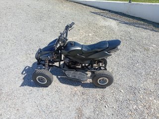 Miniquad gasolina negro