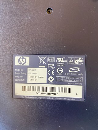 Teclado HP KB-0316 Plata/Negro conexión PS/2