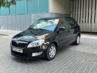 Skoda Fabia 2011 (traspaso incluido)