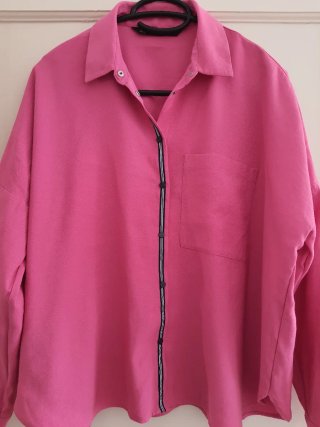 Camisa fucsia Zara