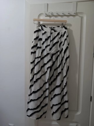 Pantalones Bimba y Lola satinados