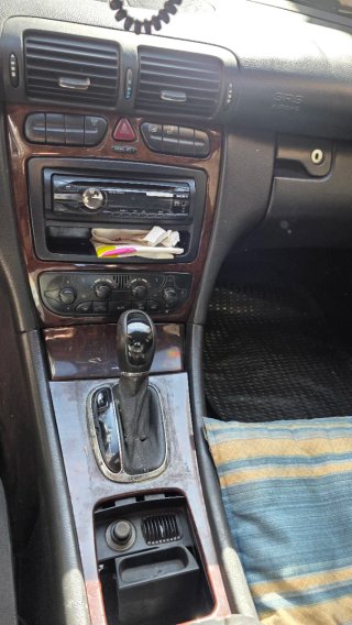 Mercedes-Benz Clase C 2006