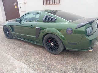 Ford Mustang ROUSH CARBONo