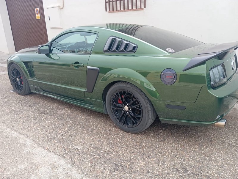 Ford Mustang 2006, foto 3