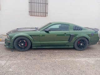 Ford Mustang ROUSH CARBONo