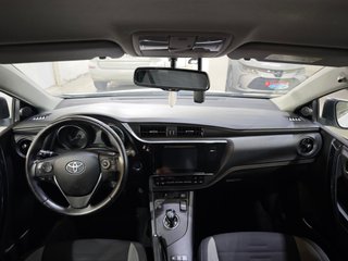 Toyota Auris 1.8 140H Hybrid Active