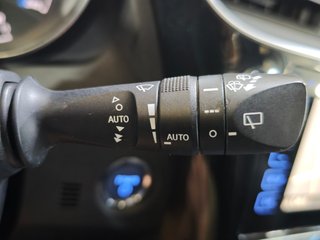 Toyota Auris 1.8 140H Hybrid Active