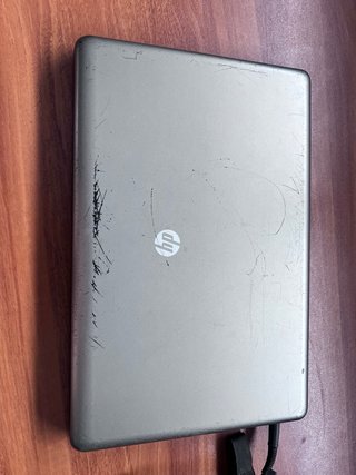 Portátil HP 630 Gris/Negro