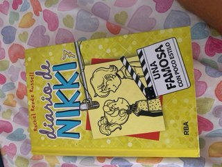 Diario de Nikki 7: Una famosa con poco estilo