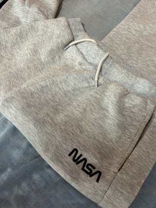 Pantalón chándal gris NASA talla M