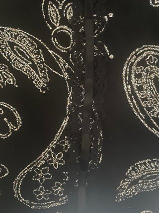 Top negro paisley brillo corsé