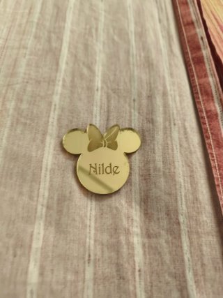 Calamita Minnie con nome Nilde