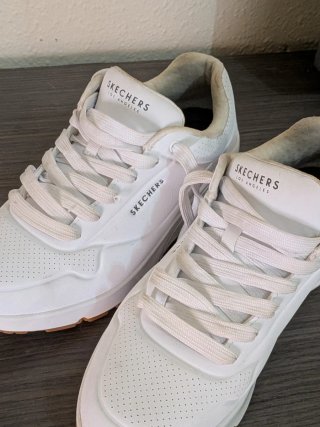 Skechers Uno Stand On Air