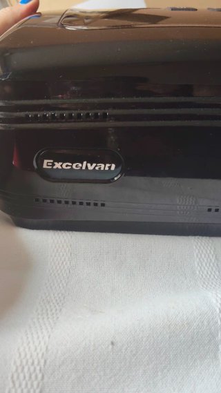 Proyector Excelvan Negro