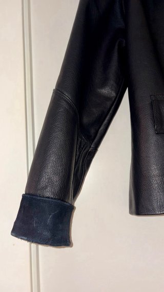 Chaqueta de cuero negra