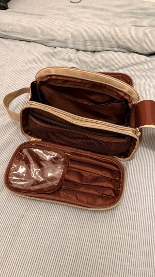 Estuche maquillaje beige