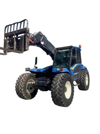 Telescópica New Holland LM415