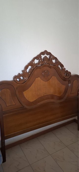 Set de muebles de madera con mármol (Clasico)