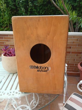 Cajón Flamenco Billabong Wetsuits