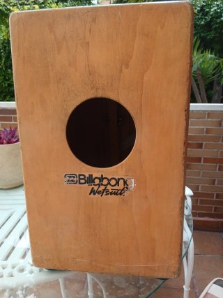 Cajón Flamenco Billabong Wetsuits
