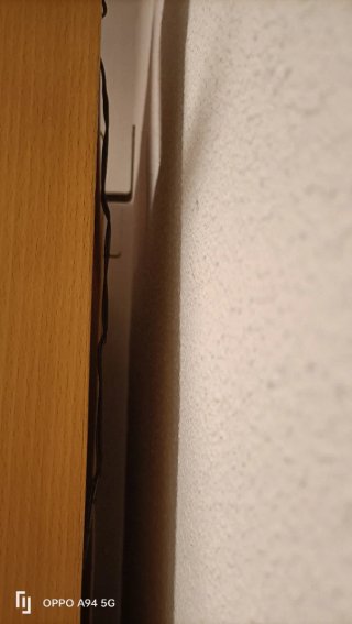 Cama auxiliar de pared plegable