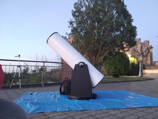 Telescopio Dobson 12 con oculares y maletín