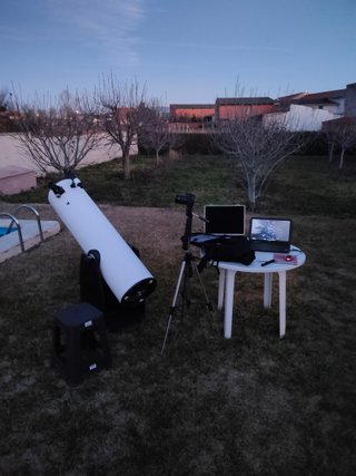 Telescopio Dobson 12 con oculares y maletín