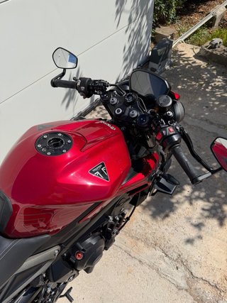 Triumph Street Triple 765 RS 2025