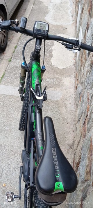 Bicicleta Eléctrica Cube