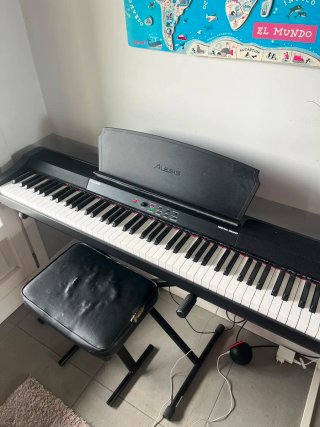 Piano Alesis Recital Grand 88 tasti