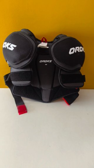 Hombrera Hockey Infantil OROKS 500