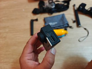 GoPro HERO 4 + Accesorios Completos