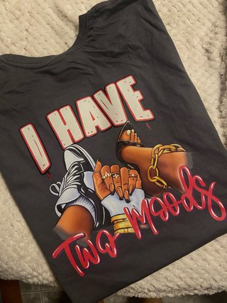 Camiseta I HAVE TWO MOODS