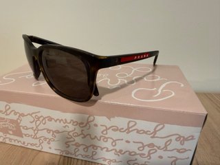 Gafas de sol Prada de pasta