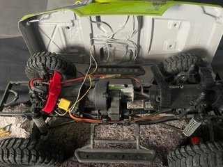 Crawler Axial RC Verde