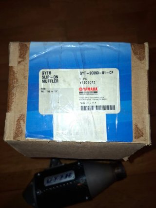 Silencioso GYTR Yamaha R6