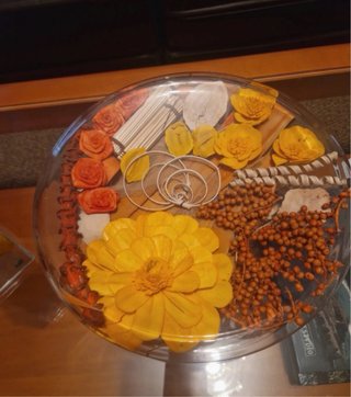 Jarrón Decorativo con Flores Secas y Velas