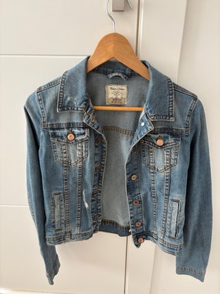 Cazadora vaquera Stradivarius Talla XS