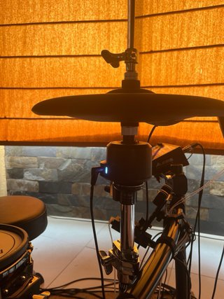Batería Eléctrica Alesis Strata Core E-Bundle