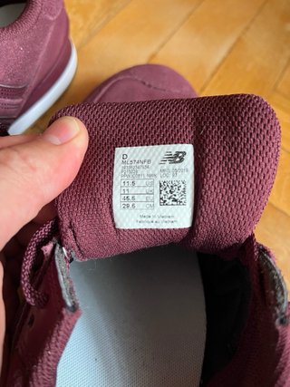 Zapatillas New Balance 574 Nobuk Granates T 45.5