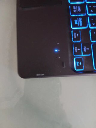 Teclado Bluetooth Retroiluminado Multicolor