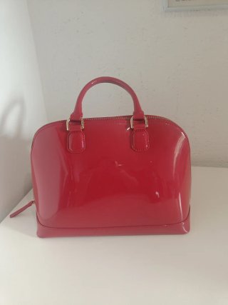 Bolso Guess Rojo Charol