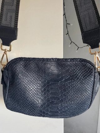 Borsa tracolla vera pelle blu marino