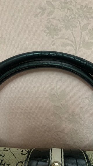 Borsa Guess vintage beige e nera