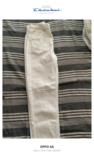 Pantalón ancho pierna blanco roto