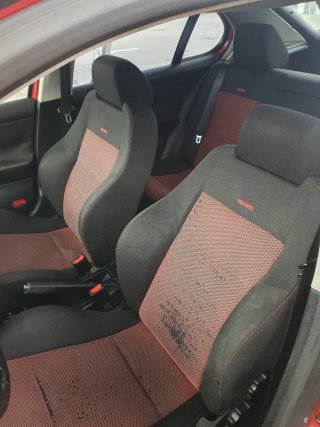 SEAT Leon 2004