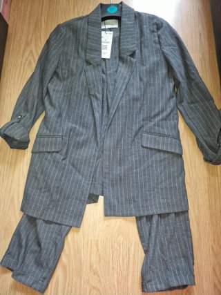 Traje de chaqueta y pantalón STRADIVARIUS gris M